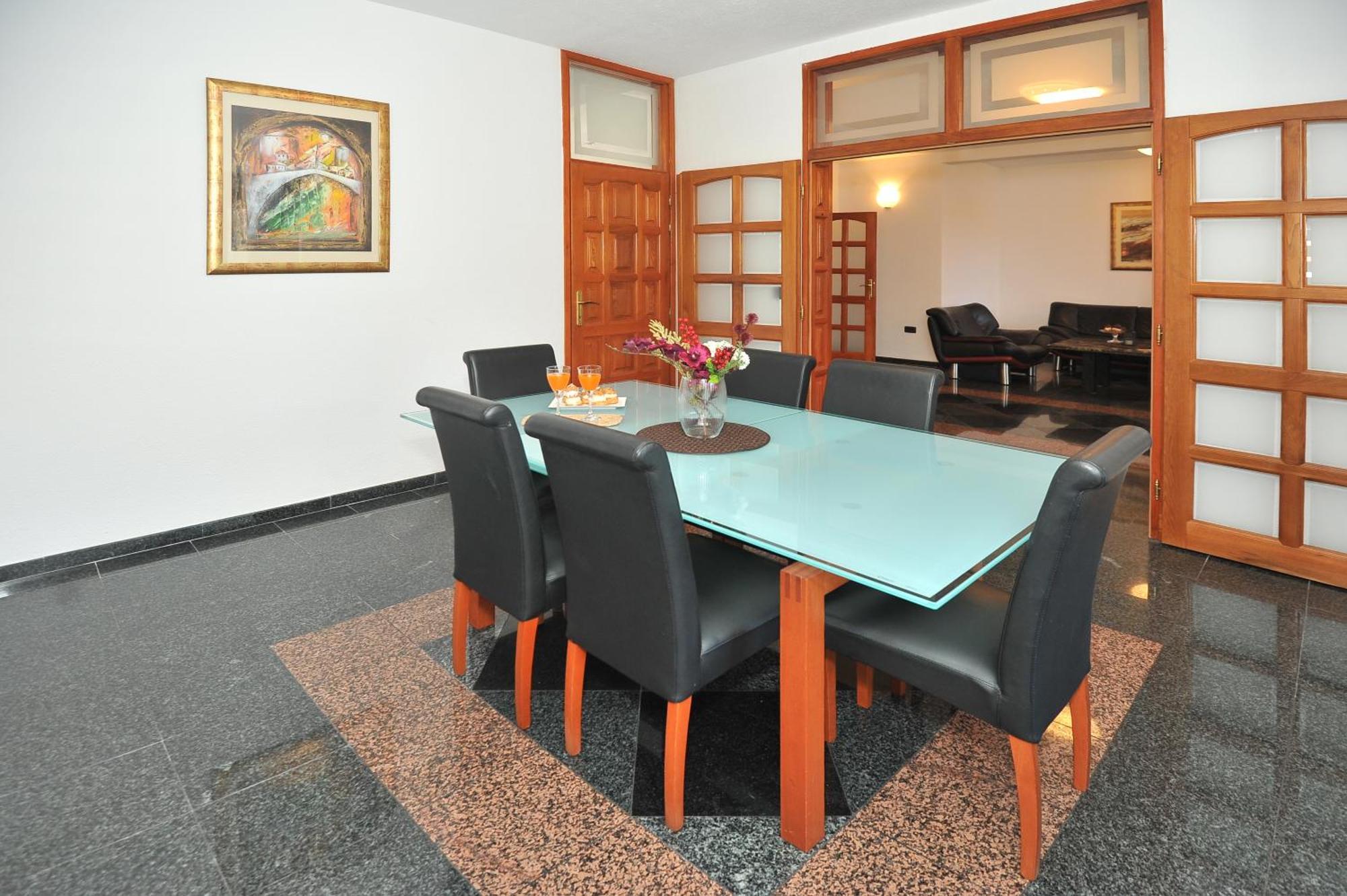 Pool House Maslina Apartment โมสตาร์ ภายนอก รูปภาพ