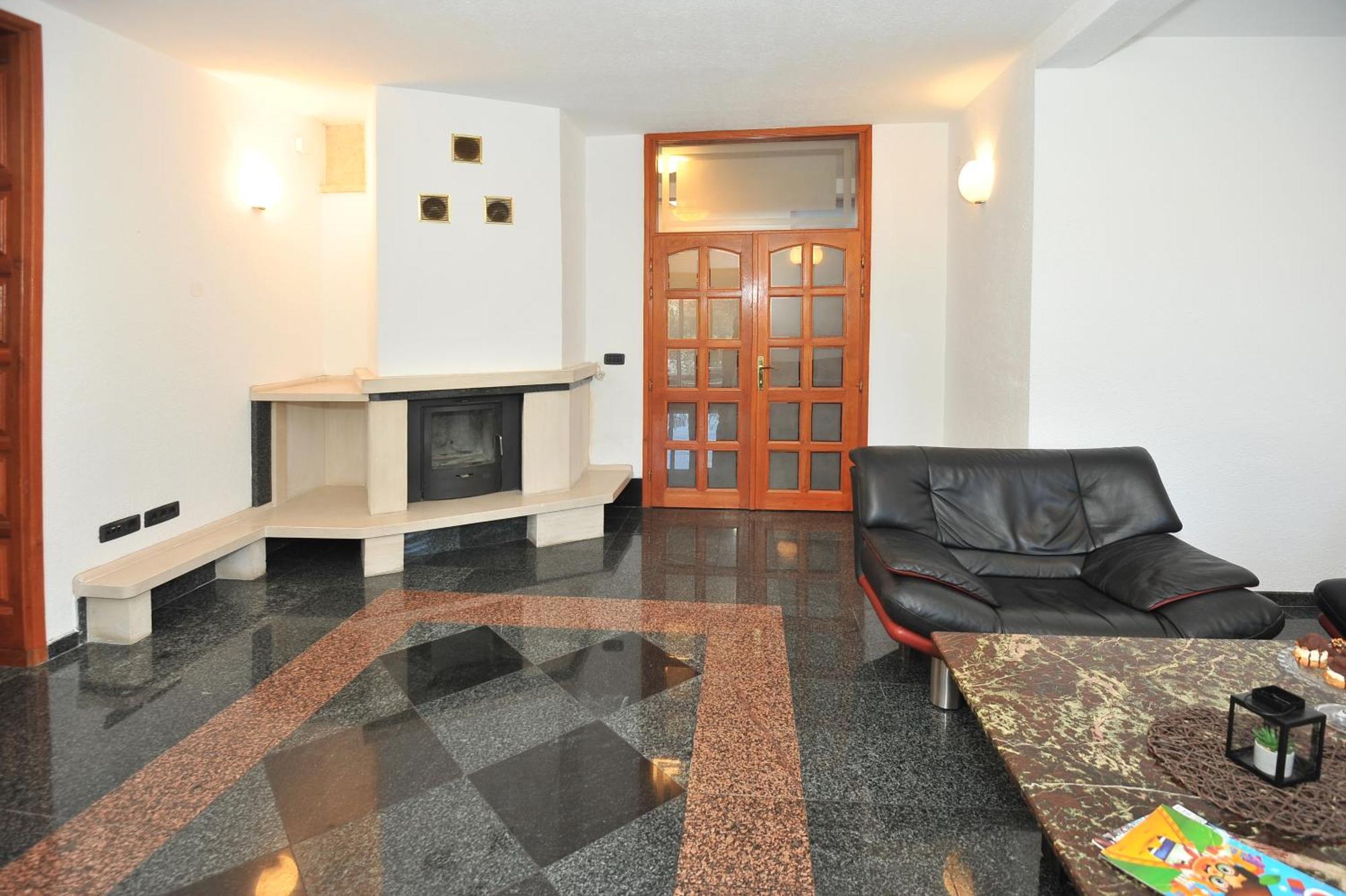 Pool House Maslina Apartment โมสตาร์ ภายนอก รูปภาพ