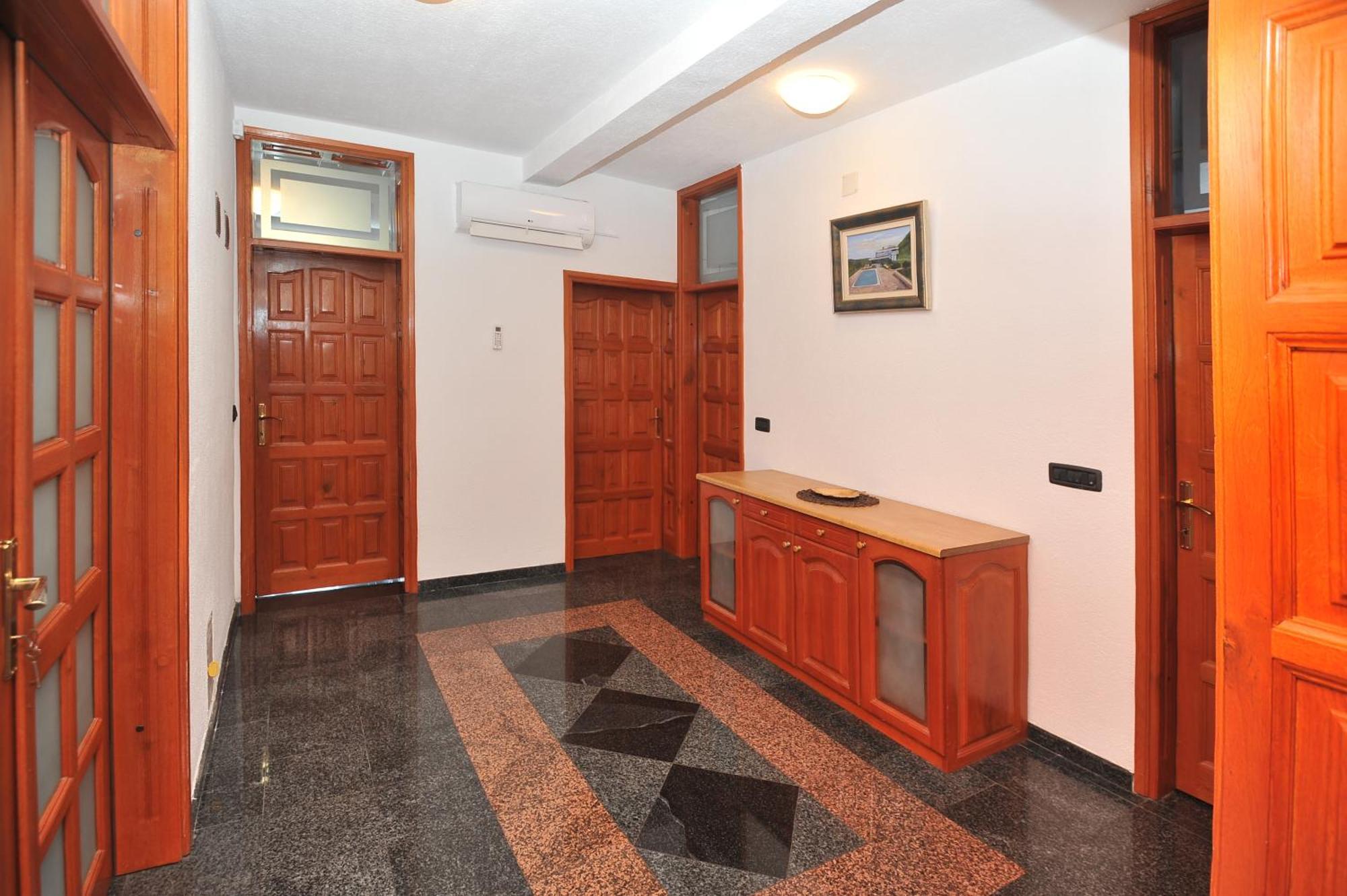 Pool House Maslina Apartment โมสตาร์ ภายนอก รูปภาพ